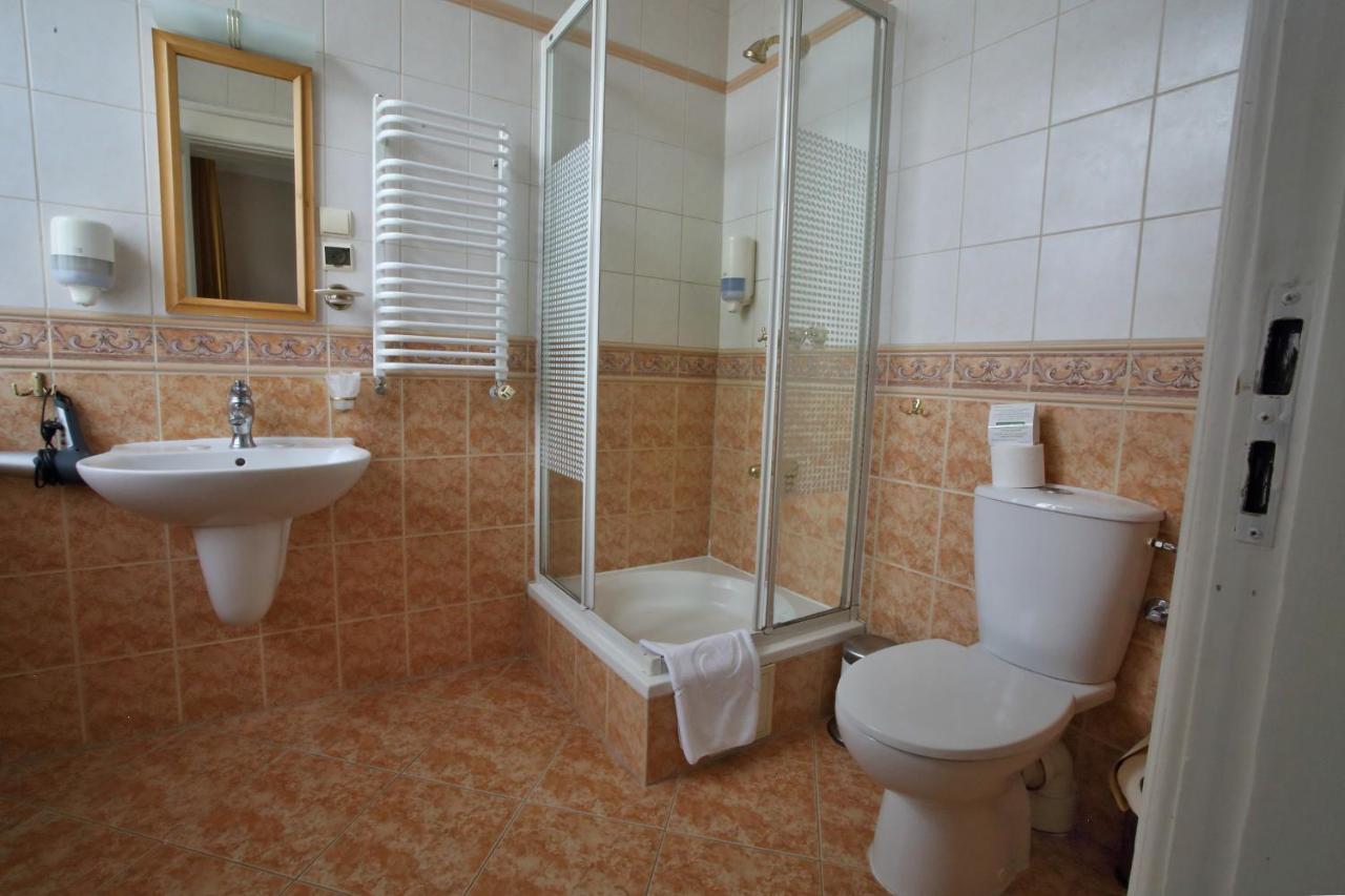 Palac Spichrz Borcz Exterior foto